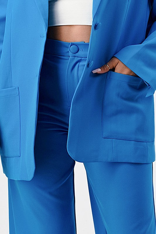 LOOSE FIT BLAZER AND PANTS