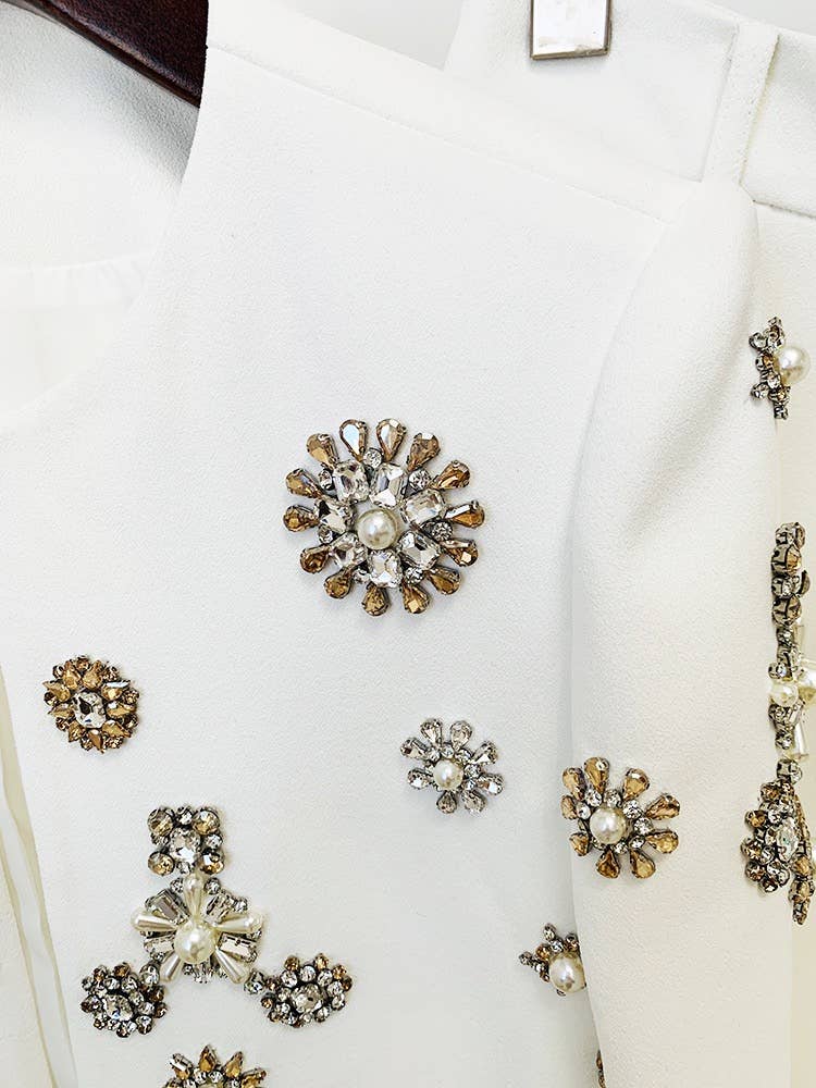 SET043 Women Embellished Blazer and Flare Pants Set: English / White / L