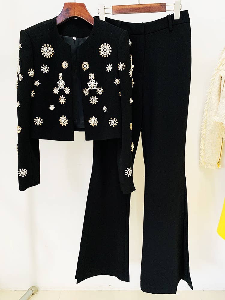 SET043 Women Embellished Blazer and Flare Pants Set: English / White / L